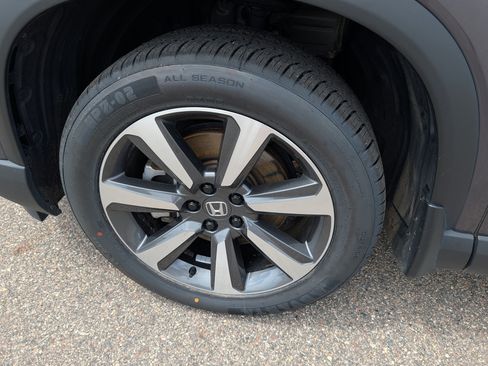 Used 2024 Honda Pilot Elite image 15