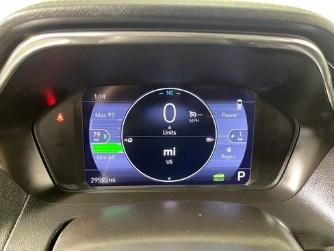 Used 2022 Chevrolet Bolt EUV LT w/ Convenience Package image 20