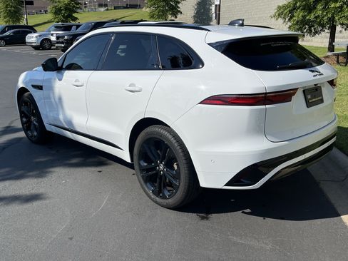 Used 2026 Jaguar F-PACE R-Dynamic S AWD/4WD image 5