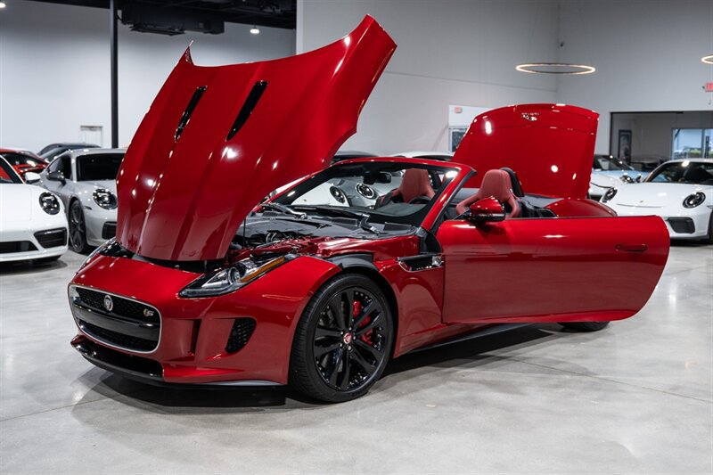 Used 2015 Jaguar F-TYPE S RWD image 36