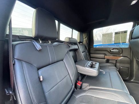 Used 2022 Chevrolet Silverado 2500 High Country w/ Z71 Off-Road Package image 27