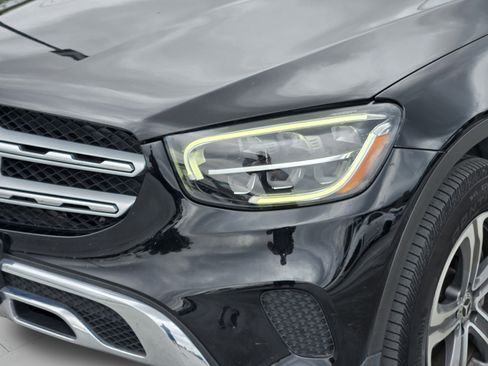 Used 2020 Mercedes-Benz GLC 300 image 27
