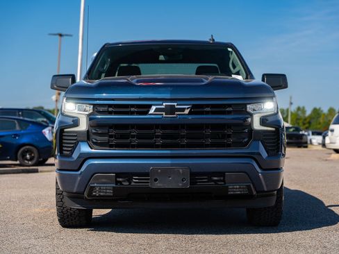 Used 2023 Chevrolet Silverado 1500 RST AWD/4WD image 2