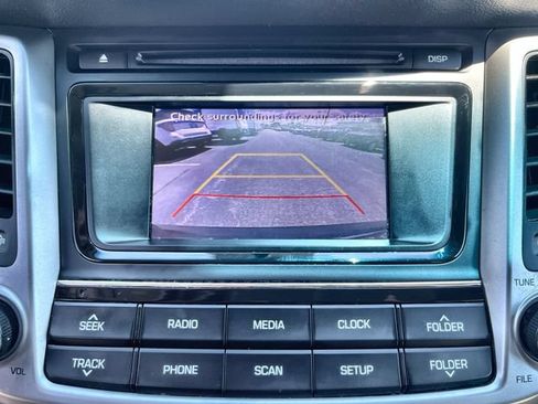 Used 2018 Hyundai Tucson SE AWD/4WD image 24