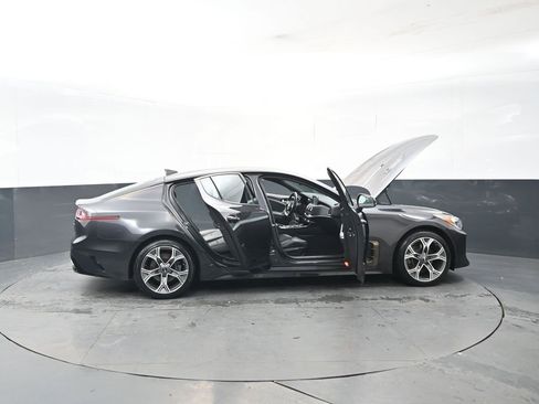 Certified 2020 Kia Stinger GT-Line image 30
