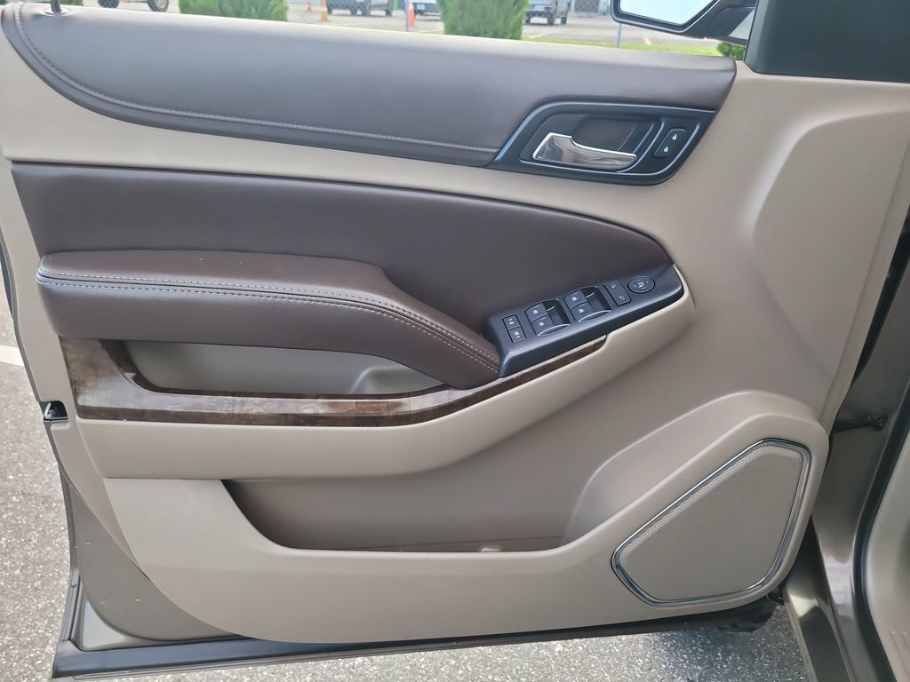 Used 2016 Chevrolet Tahoe LS RWD image 19