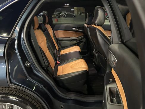 Used 2024 Ford Edge Titanium w/ Titanium Elite Package image 26