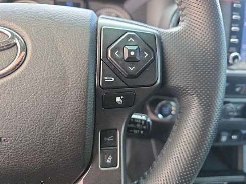 Used 2022 Toyota Tacoma TRD Sport w/ TRD Premium Sport Package RWD image 22