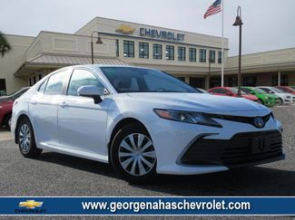 Used 2022 Toyota Camry LE video 1