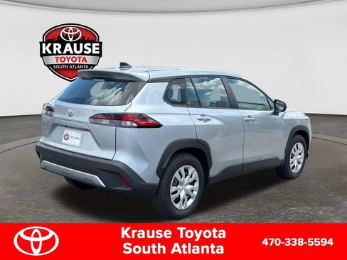 Used 2026 Toyota Corolla Cross L FWD image 5