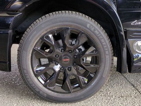 New 2025 GMC Savana 2500 Extended w/ Driver Convenience Package RWD image 33
