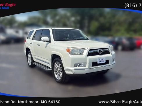 Used 2011 Toyota 4Runner Limited w/ Convenience Pkg AWD/4WD image 7