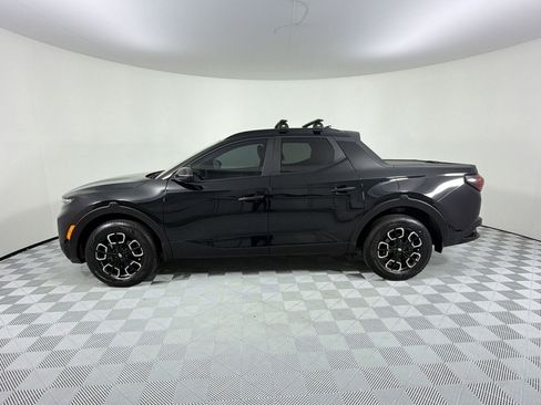 Used 2023 Hyundai Santa Cruz SEL w/ Activity Package FWD image 2