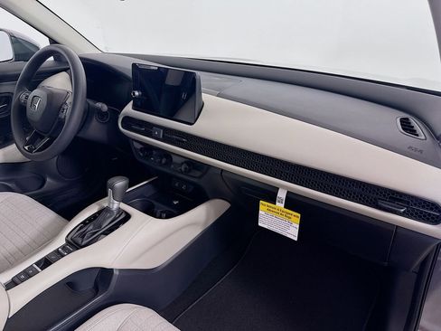 New 2026 Honda HR-V LX image 26
