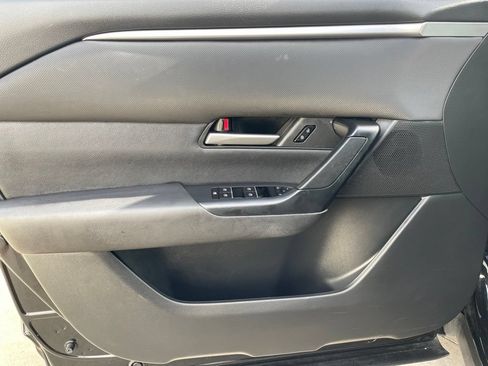Used 2025 MAZDA CX-50 AWD 2.5 S w/ Preferred Package image 18