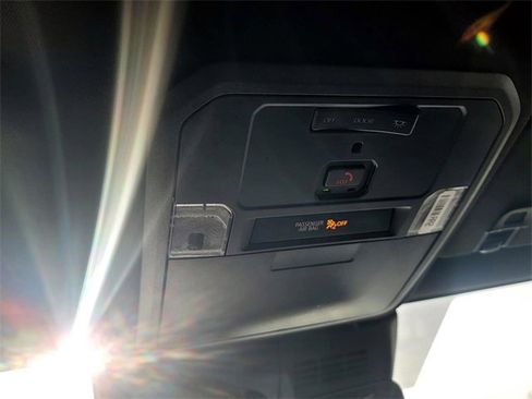 Used 2024 Toyota Tacoma TRD Sport image 28