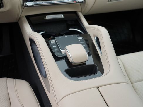 Used 2024 Mercedes-Benz GLE 450 4MATIC image 28