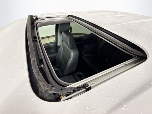 Used 2019 Chevrolet Silverado 1500 LTZ w/ LTZ Premium Package image 24