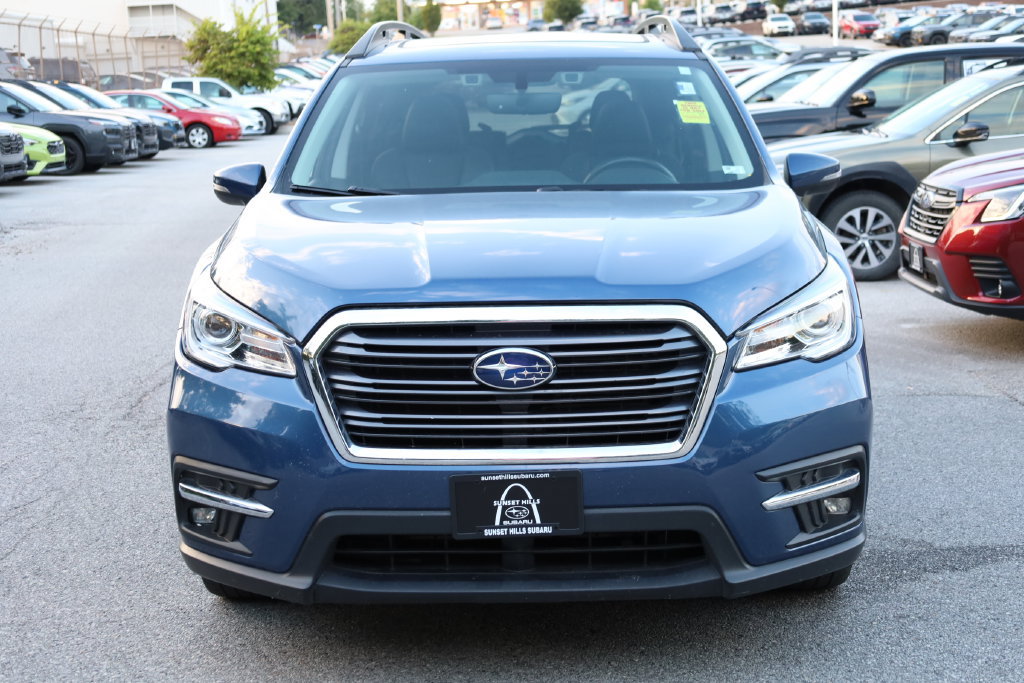 Used 2021 Subaru Ascent Limited w/ Technology Package AWD/4WD image 3