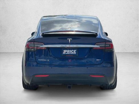 Used 2016 Tesla Model X 90D AWD/4WD image 7