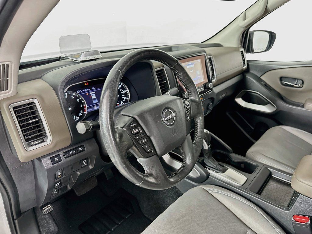 Used 2022 Nissan Frontier SV RWD image 10