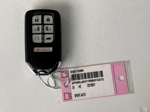 Used 2024 Honda Odyssey Sport image 22