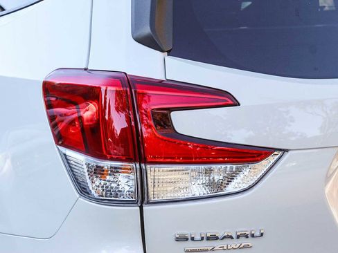 Certified 2023 Subaru Forester Premium image 7