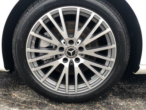 New 2026 Mercedes-Benz CLA 250 4MATIC image 9