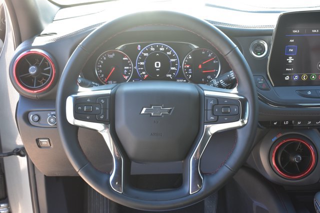 Used 2025 Chevrolet Blazer RS FWD image 20