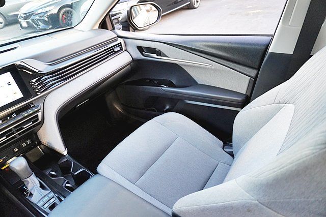 Used 2026 Toyota Camry LE FWD image 31
