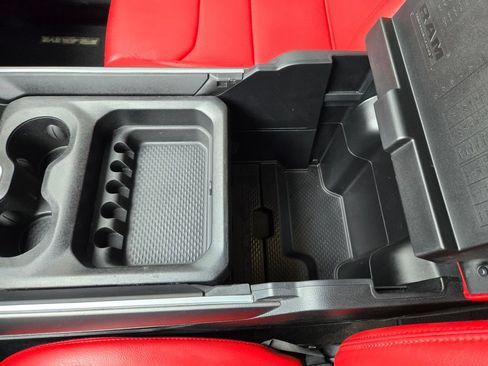 Used 2023 RAM 1500 Big Horn AWD/4WD image 35