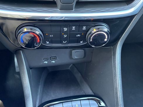 Certified 2024 Buick Encore GX Sport Touring w/ Comfort Package image 17