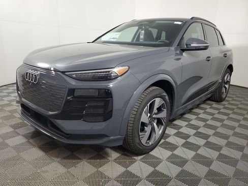 New 2025 Audi Q6 e-tron Premium Plus image 3