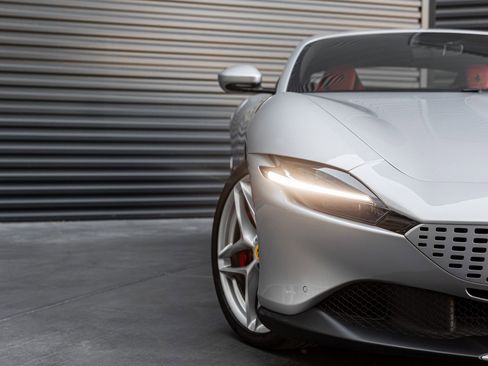 Used 2021 Ferrari Roma image 41