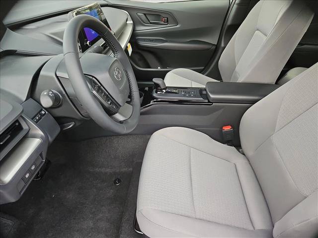 New 2027 Toyota Prius LE FWD image 4