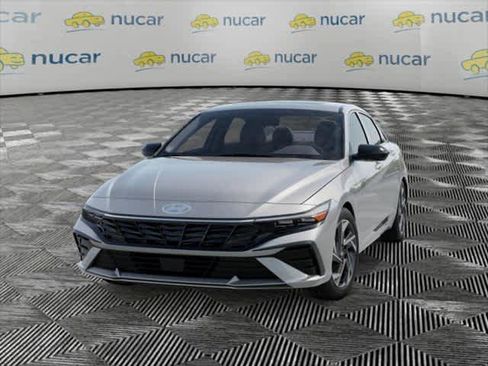 New 2026 Hyundai Elantra SEL Sport Premium image 6