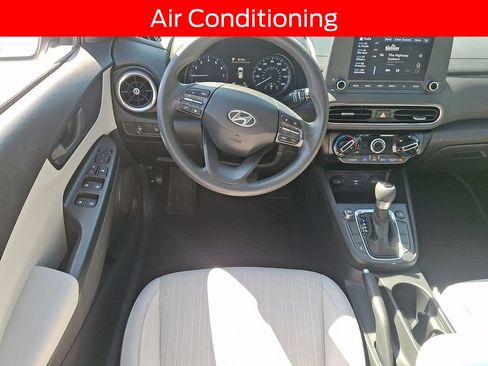 Used 2023 Hyundai Kona SEL w/ Winter Weather Package AWD/4WD image 11