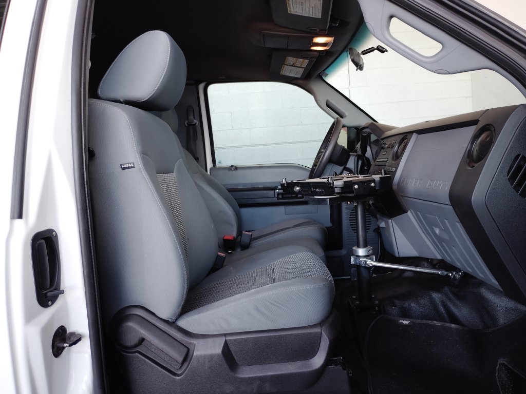 Used 2016 Ford F250 XL w/ Power Equipment Group RWD image 14
