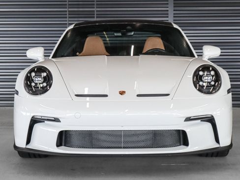 Certified 2024 Porsche 911 GT3 RWD image 8