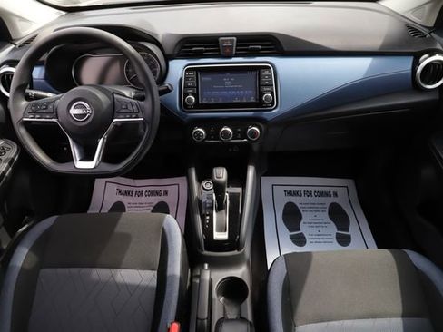 Used 2025 Nissan Versa SV FWD image 19