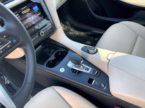 Used 2021 INFINITI QX50 Essential image 15