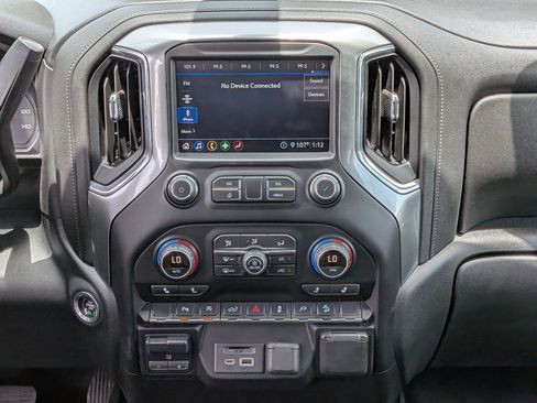 Used 2020 Chevrolet Silverado 1500 LT w/ All-Star Edition AWD/4WD image 19