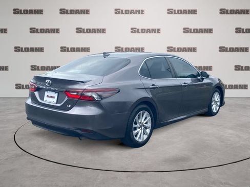 Used 2023 Toyota Camry LE FWD image 5