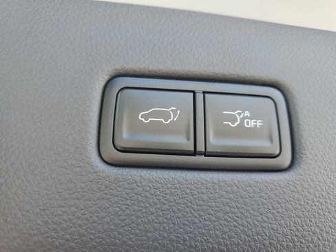 New 2026 Kia Carnival EX image 10