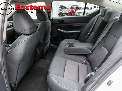 Used 2025 Nissan Altima 2.5 SV FWD image 20