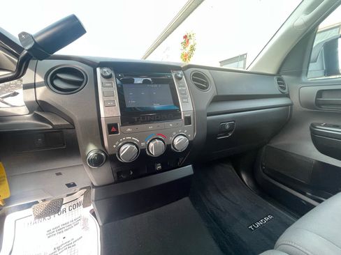 Used 2014 Toyota Tundra SR5 image 13