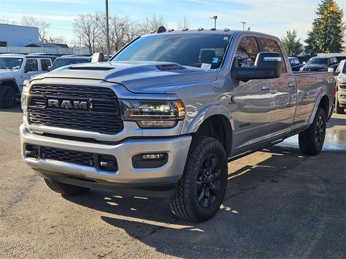 Used 2023 RAM 3500 Limited image 3