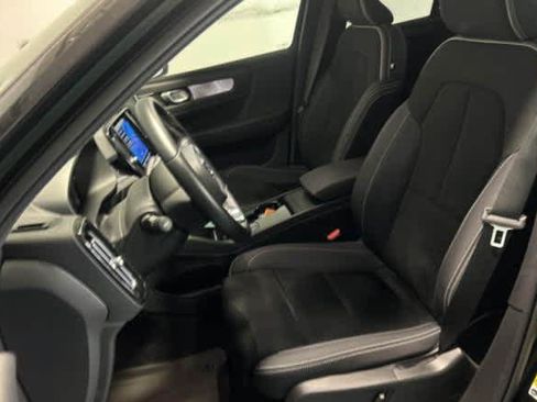 Used 2023 Volvo XC40 Recharge Ultimate w/ Protection Package Premier AWD/4WD image 2