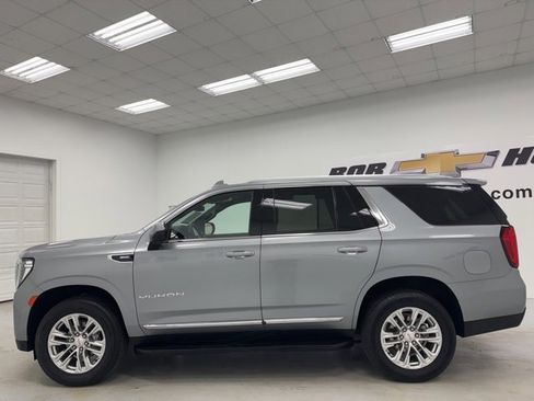 Used 2024 GMC Yukon SLT image 8