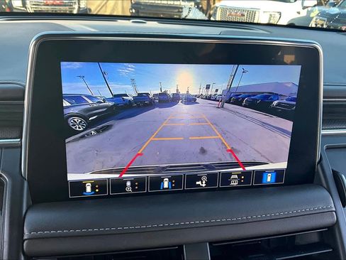 Used 2021 GMC Yukon SLT w/ SLT Premium Package image 27